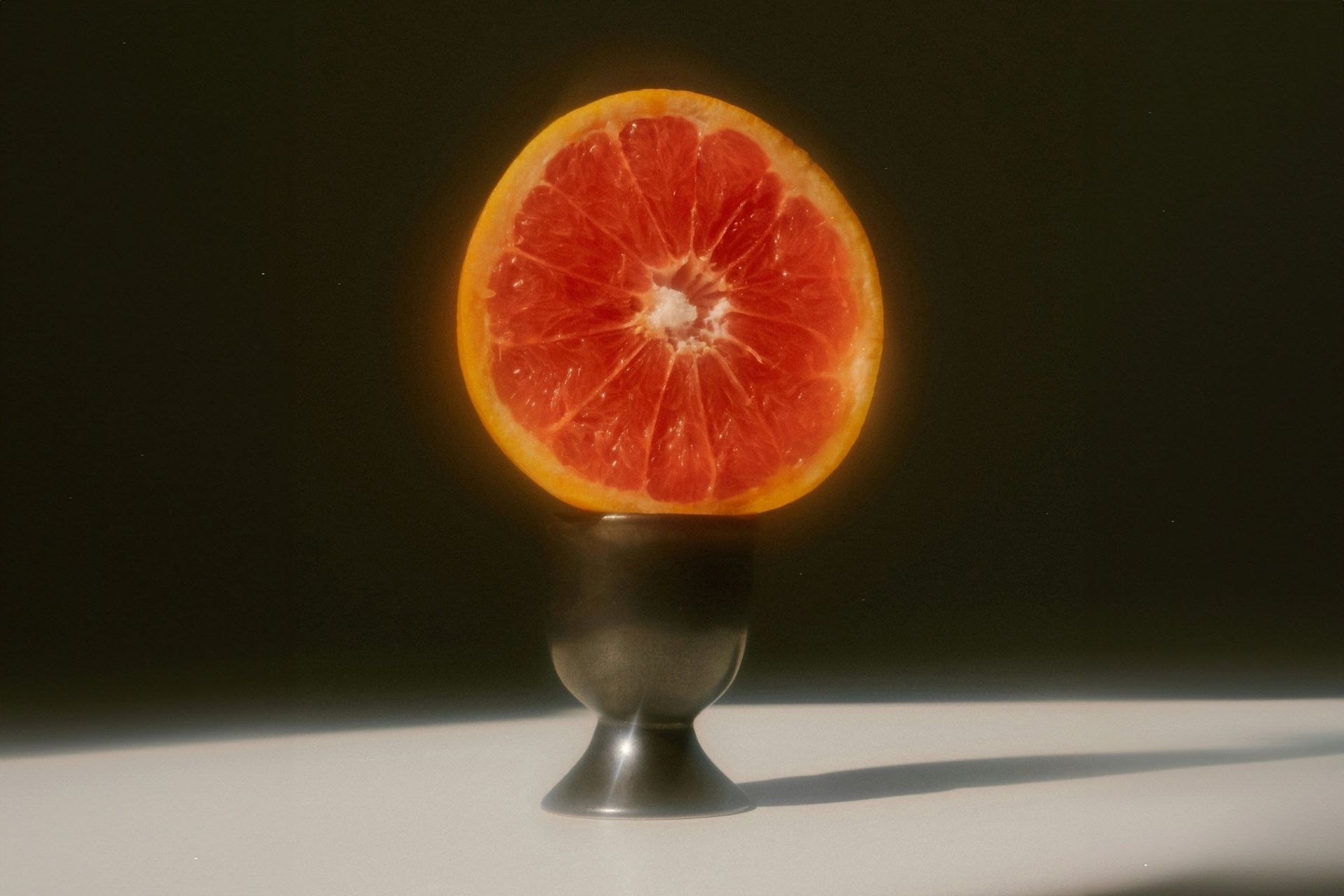 Colostrum VS Vitamin C: Which Defence Is Better?